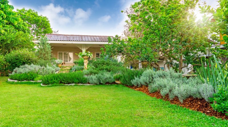 Commercial Landscape Maintenance in Honolulu, HI